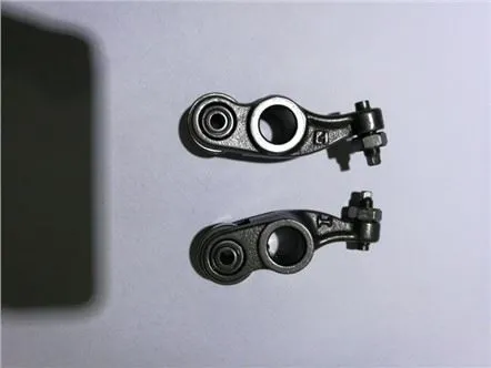 ホンダ Cb110 のオートバイのロッカー アーム